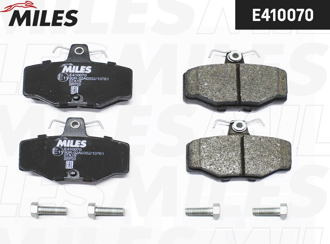 Тормозные колодки Miles (Low-Metallic). Артикул E410070