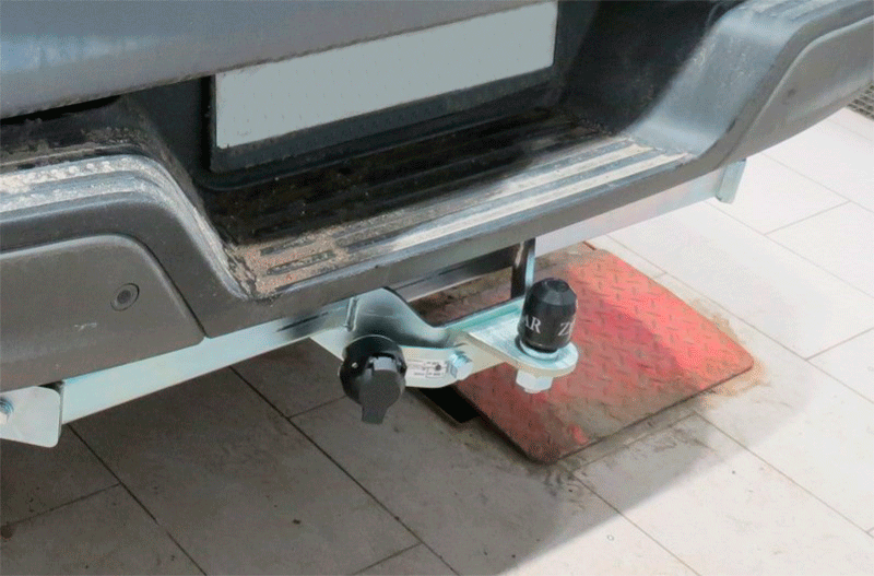 Фаркоп ZincaR оцинкованный для Changan Hunter Plus 2023-2026. Фланцевый шар. Артикул ZC103FE