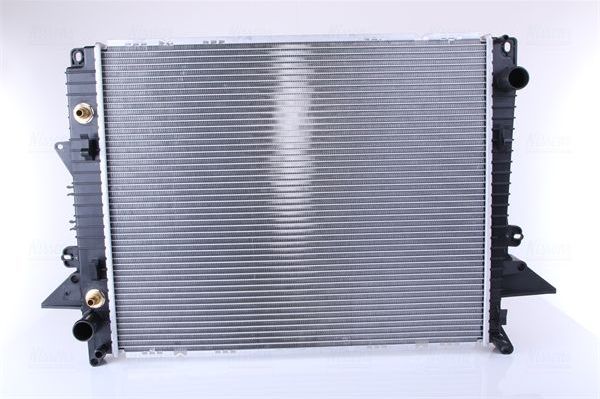 Радиатор охлаждения двигателя Nissens. Артикул 64321A