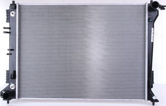 Радиатор охлаждения двигателя Nissens. Артикул 666233