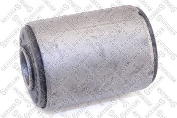 Сайлентблок переднего рычага подвески Stellox. Артикул 87-74044-SX
