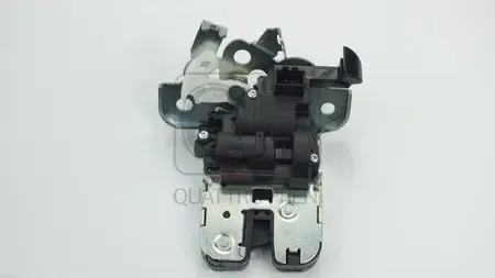 Замок багажника (Quattro Freni). Артикул qf22h00053