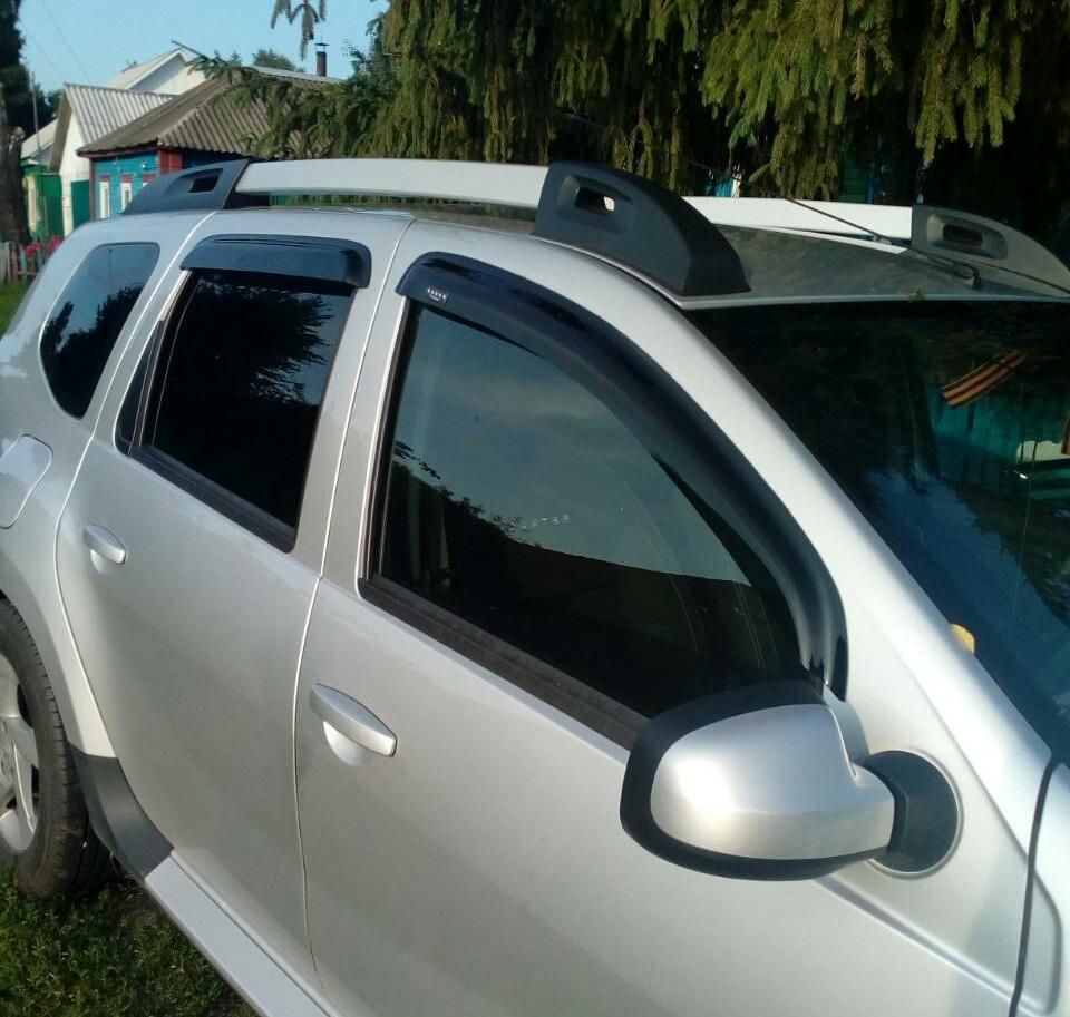 Дефлекторы V-Star для окон Renault Duster I I 2010-2020. Артикул D33195