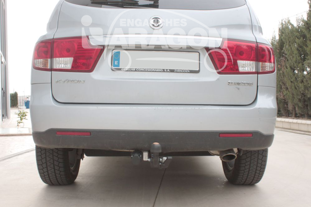 Фаркоп Aragon (быстросъемный крюк, горизонтальное крепление) для SsangYong Kyron 2005-2015. Артикул E3105AS