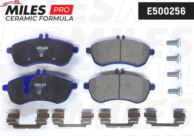 Тормозные колодки Miles (Керамика). Артикул E500256