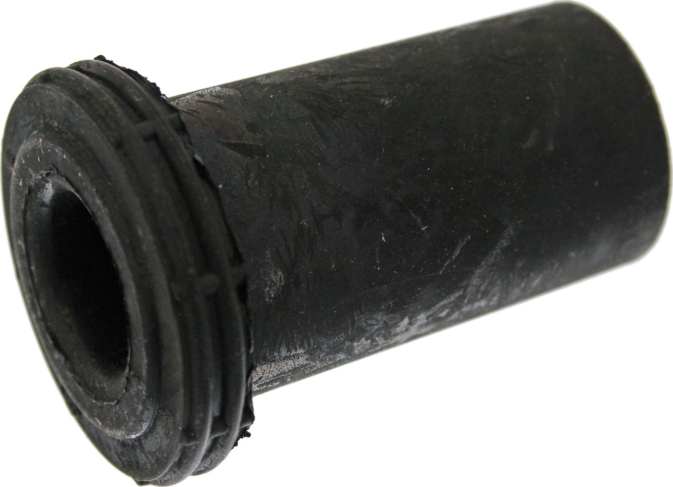 Втулка рессоры Blue Print (резина). Артикул ADG08028