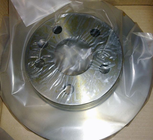 Тормозной диск Bosch передний для Mercedes-Benz Vito I (W638) 1996-2003. Артикул 0 986 478 861