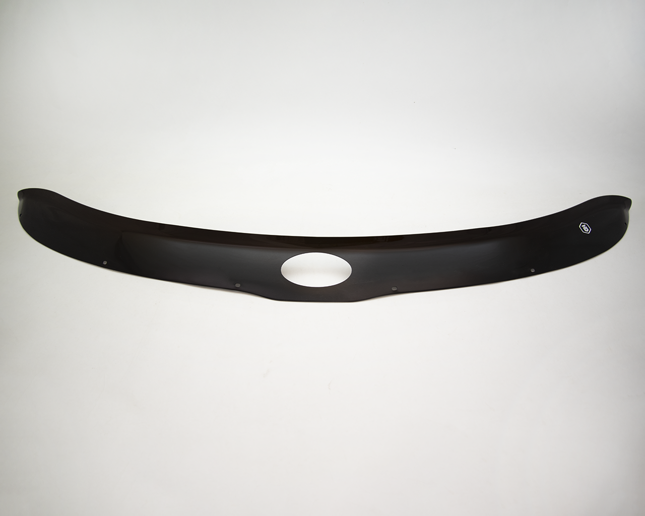 Дефлектор Vip-Tuning для капота Kia Soul III 2019-2026. Артикул KA66VT