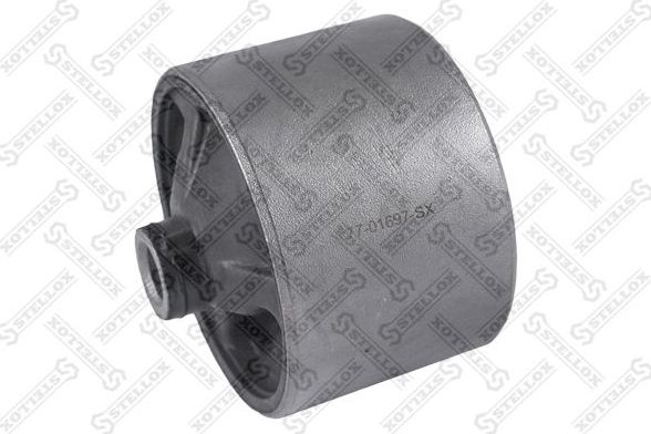 Сайлентблок переднего рычага подвески Stellox. Артикул 77-01697-SX
