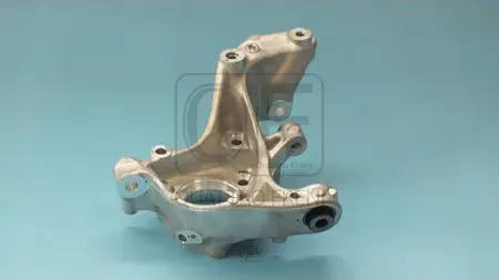 КУЛАК RR LH (Quattro Freni). Артикул QF74D00016