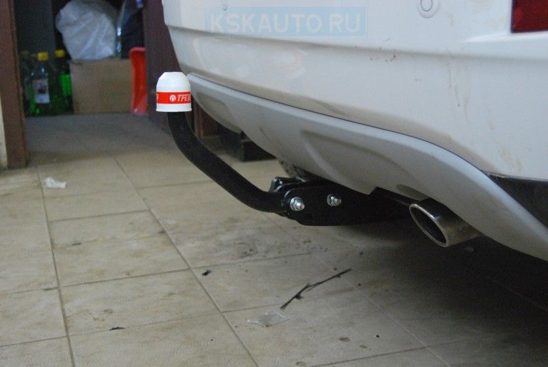 Фаркоп Трейлер для Changan CS35 2013-2026. Фланцевое крепление. Артикул 8400