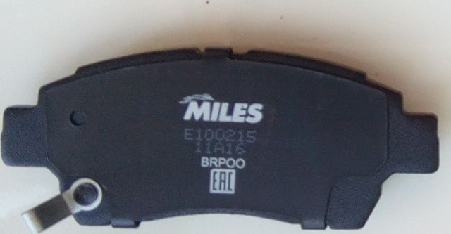 Тормозные колодки Miles (Semi-Metallic). Артикул E100215