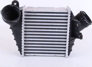 Интеркулер Nissens ** FIRST FIT ** для Volkswagen New Beetle I (A4) 2001-2010. Артикул 96176