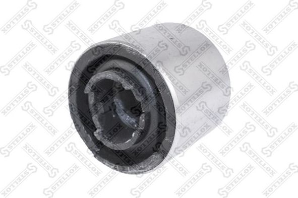 Сайлентблок переднего рычага подвески Stellox. Артикул 77-00174-SX