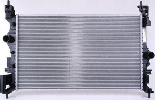 Радиатор охлаждения двигателя Nissens для Opel Adam I 2014-2019. Артикул 630786
