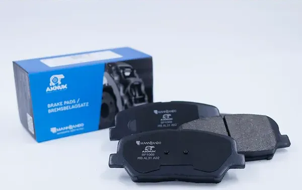 КОЛОДКИ ТОРМОЗНЫЕ ДИСКОВЫЕ ПЕРЕДНИЕ AKNUK HYUNDAI I30 (GD) 06/11/ KIA Aknuk. Артикул BP1068