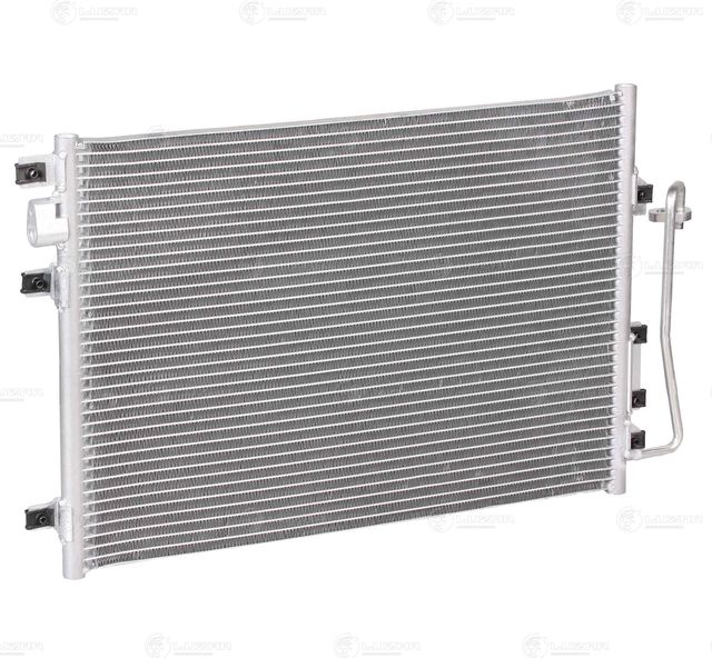 Радиатор кондиционера (конденсатор) Luzar для Renault Symbol ll 2008-2014. Артикул LRAC 0926