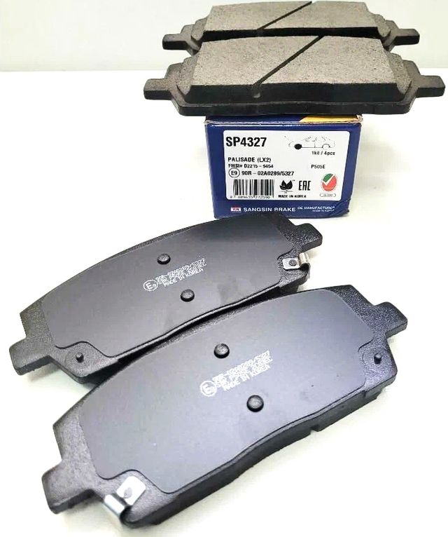 Тормозные колодки Sangsin Hi-Q. Артикул SP4327