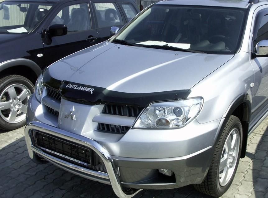 Дефлектор SIM для капота Mitsubishi Outlander I 2001-2006. (с логотипом). Артикул SMIOUT0012L