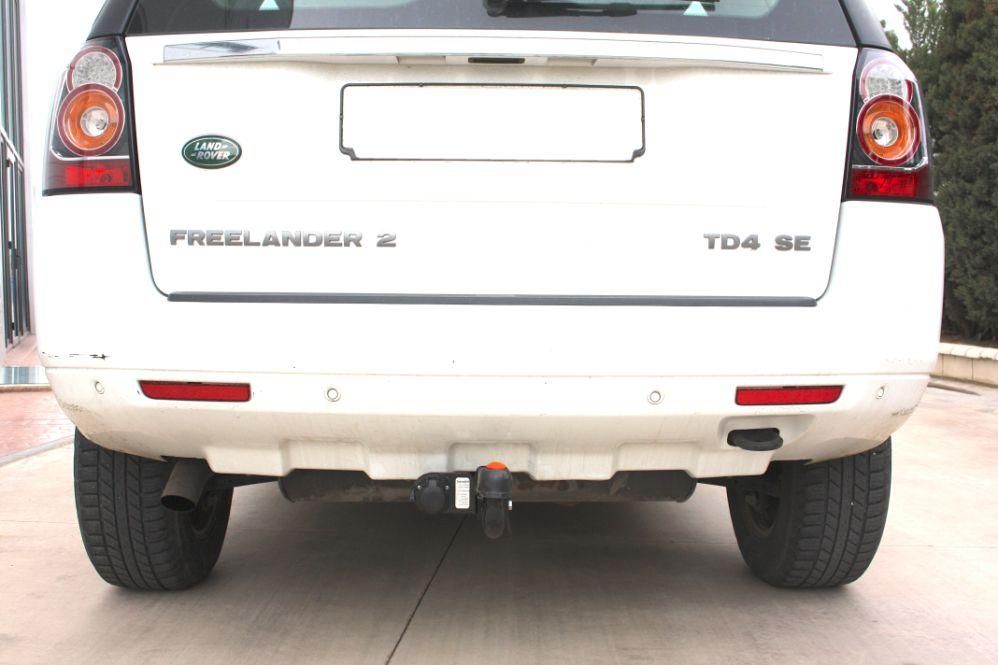 Фаркоп Aragon для Land Rover Freelander II 2006-2014. Артикул E3503BA