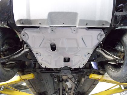 Защита алюминиевая Alfeco для картера и КПП Nissan Terrano III 2014-2024. Артикул ALF.18.09al