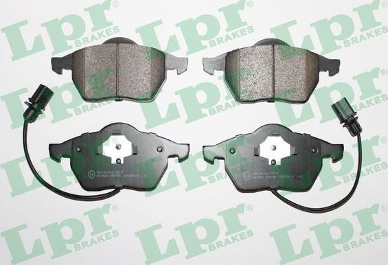 Тормозные колодки LPR передние для Audi A4 III (B7) 2002-2009. Артикул 05P790