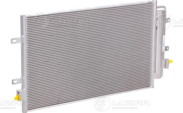 Радиатор кондиционера (конденсатор) Luzar для IVECO Daily V 2011-2014. Артикул LRAC 1658