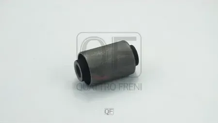 Сайлентблок задней тяги (Quattro Freni). Артикул qf24d00127
