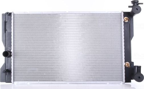Радиатор охлаждения двигателя Nissens для Toyota Matrix II (E140) 2008-2014. Артикул 606788