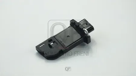 ДАТЧИК МАССОВОГО РАСХОДА ВОЗДУХА (Quattro Freni). Артикул QF86A00167