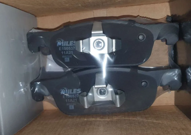 Тормозные колодки Miles. Артикул E100537