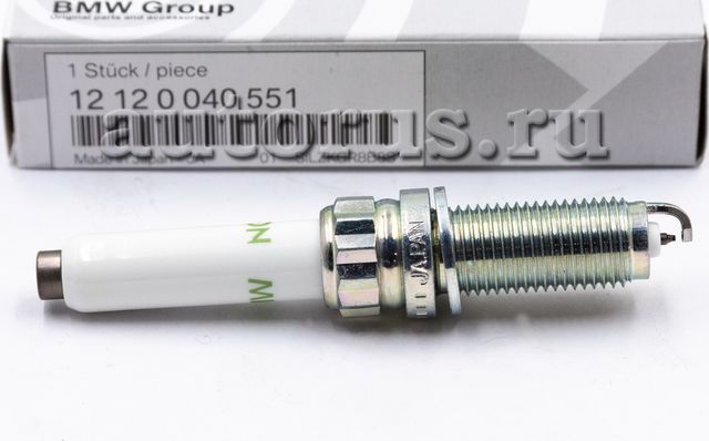 Свеча зажигания BMW. Артикул 12 12 0 040 551