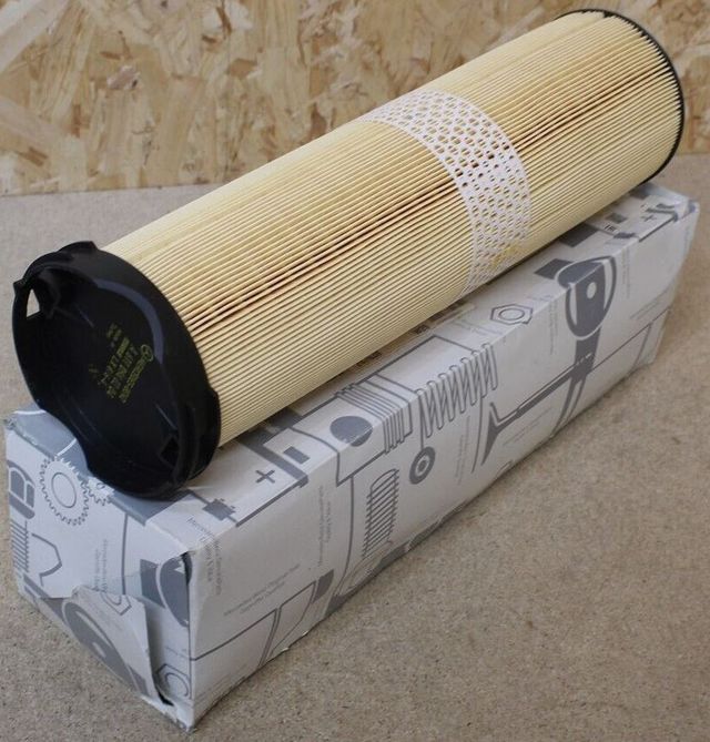 Воздушный фильтр Mercedes-Benz. Артикул A6110940204