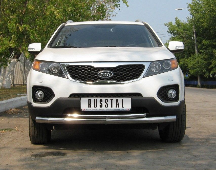 Защита RusStal переднего бампера d70/42 (секции) для Kia Sorento II 2009-2012. Артикул KNZ-000001