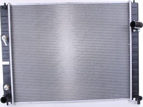 Радиатор охлаждения двигателя Nissens для Infiniti QX50 I 2013-2017. Артикул 681208