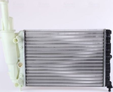 Радиатор охлаждения двигателя Nissens для Fiat Punto I 1993-2000. Артикул 61856