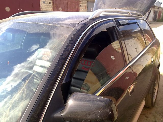 Дефлекторы Cobra Tuning для окон Audi A6 2000-2006. Артикул A10700