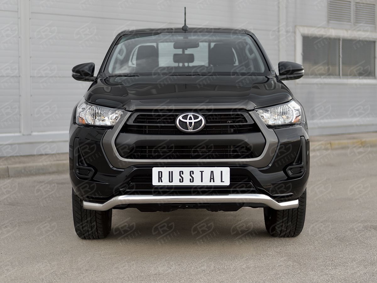 Защита RusStal переднего бампера d63 волна для Toyota Hilux VIII 2020-2026. Артикул THZ-003492