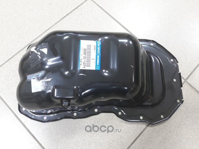 Масляный поддон картера двигателя Mazda. Артикул PE0110400C