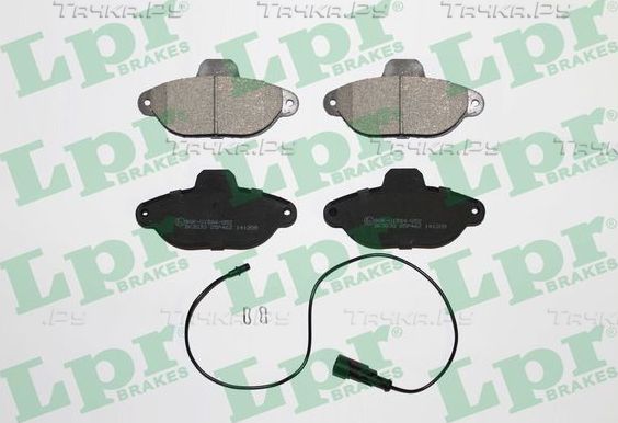 Тормозные колодки LPR. Артикул 05P462