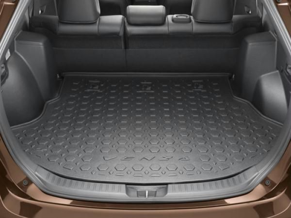 Коврик резиновый Toyota (оригинал) для багажника Toyota Venza I рестайлинг 2012-2026. Артикул PU550-0T12E