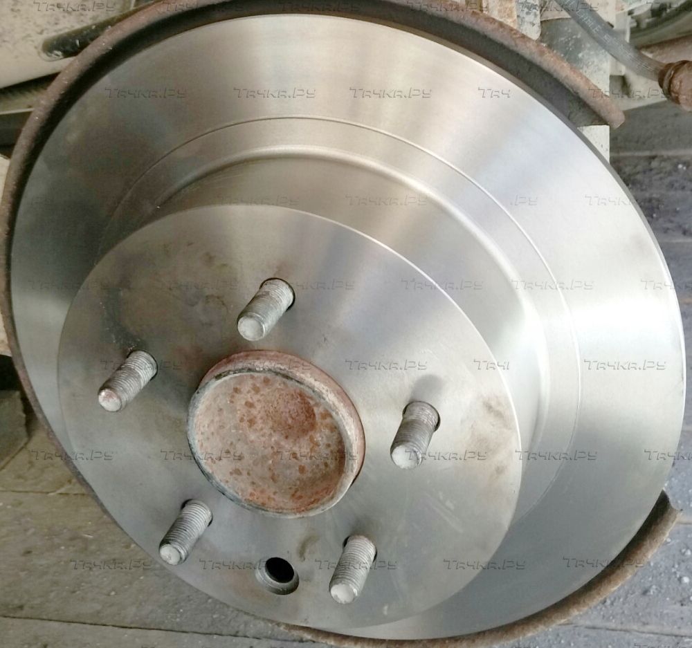 Тормозной диск Bosch задний для Nissan Juke I 2010-2019. Артикул 0 986 479 362