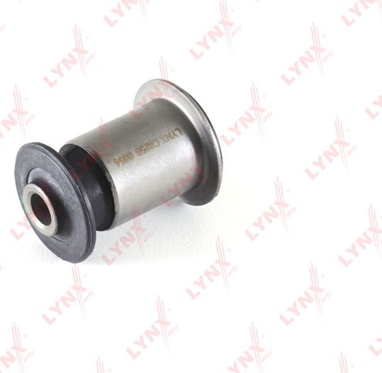 Сайлентблок переднего рычага подвески LYNXauto. Артикул C8256