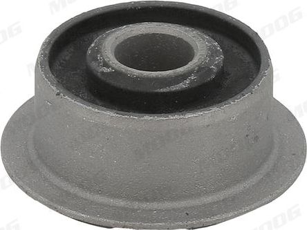 Сайлентблок переднего рычага подвески MOOG. Артикул PE-SB-1315