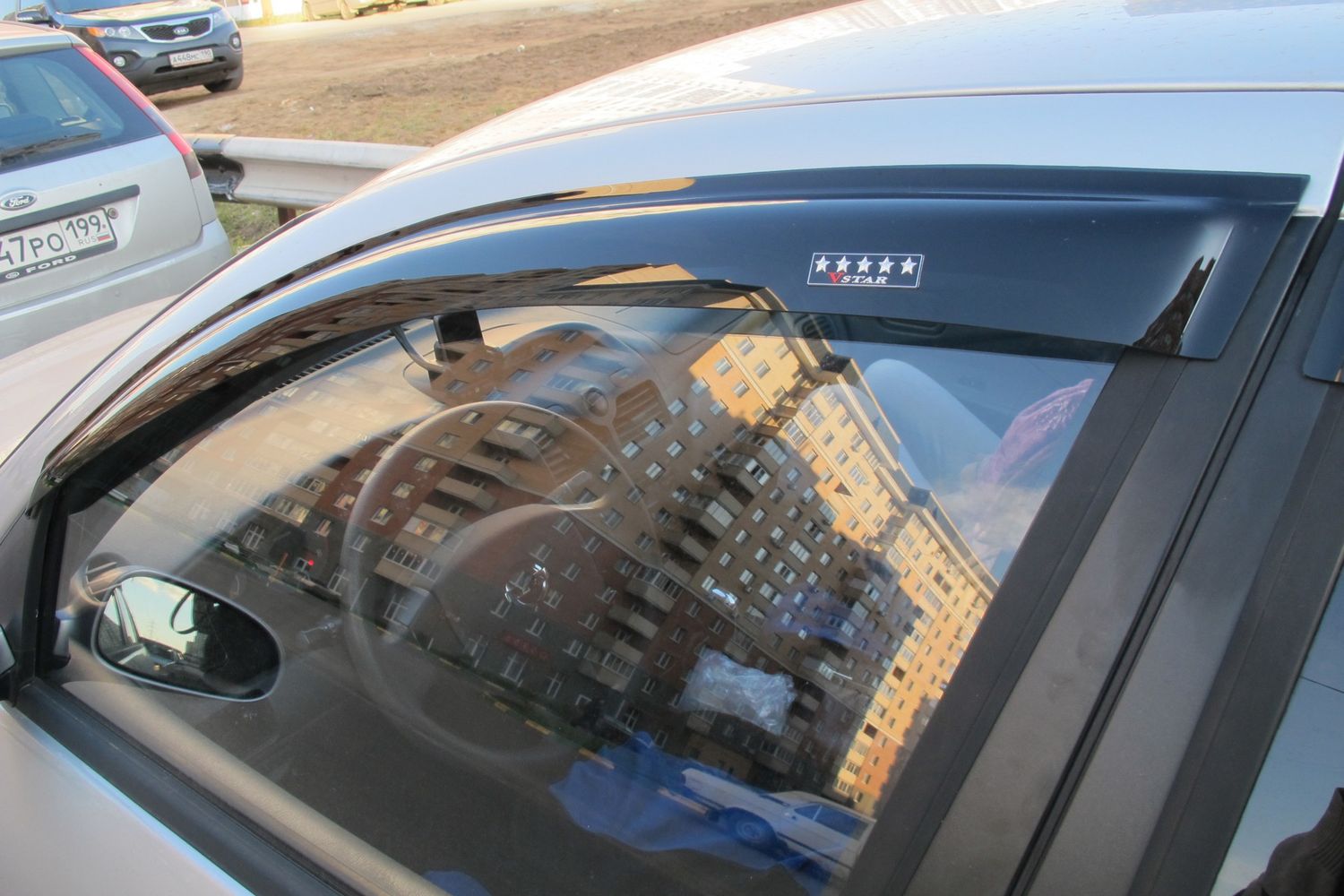 Дефлекторы V-Star для окон Nissan Almera Classic 2006-2026. Артикул D57060