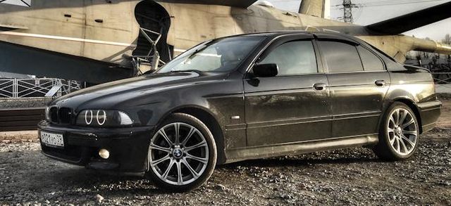Дефлекторы Cobra Tuning для окон BMW 5 E39 седан 1995-2004. Артикул B20795