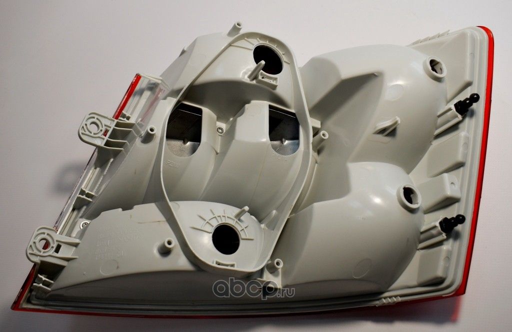 Фонарь задний Cartronic CRTR0126747 /5E5945111 Cartronic. Артикул CRTR0126747