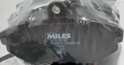 Тормозные колодки Miles (Semi-Metallic). Артикул E100097