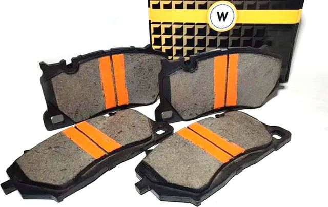 Колодки тормозные передние (керамика для металлического диска) (Wilcher). Артикул GPF00004