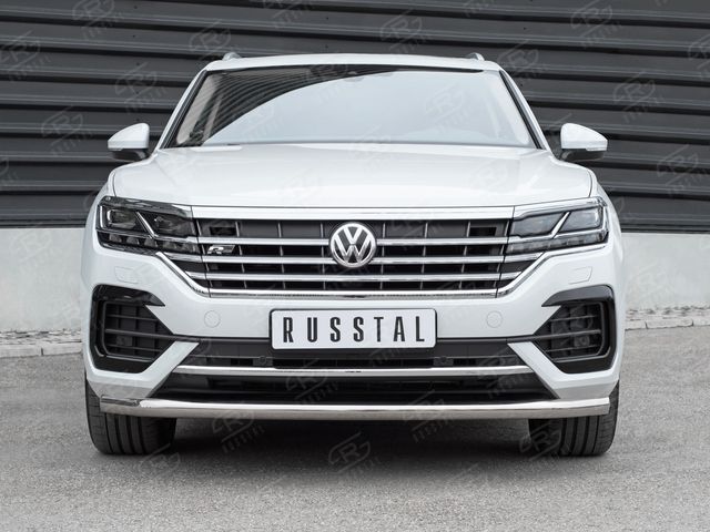 Защита РусCталь переднего бампера d63 секции для Volkswagen Touareg III 2018-2026 (кроме 2.0 TSI). Артикул VWTZ-003060